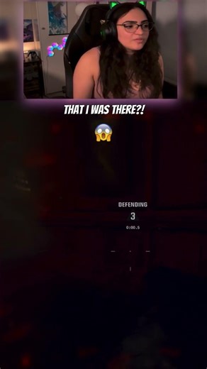 Giving Chat Advice Mid Game 😅