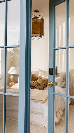 Time flies, doesn’t it? Our original smart lock offering, Yale Assure Lock SL, launched seven years ago and changed the game with its ultra-sleek design, upgrading households everywhere with modern style and trusted security backed by over a century of experience in door locks. We’ve since gone on to release a whole line-up of smart locks that offer key-free entry, real-time notifications when loved ones get home, access via your fingerprint or @apple Home Keys, and more. Soon, the next phase of