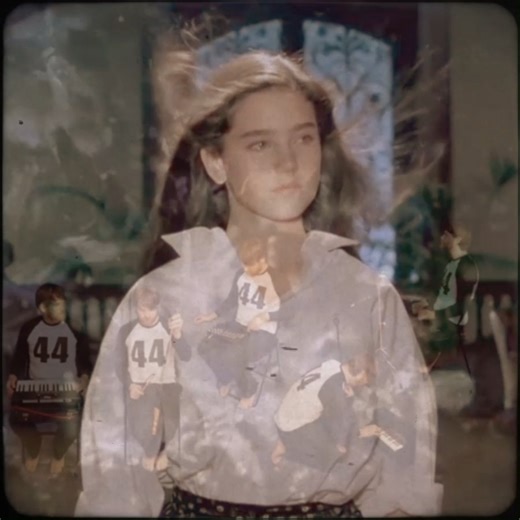 Christian Bluthardt on Instagram: "Happiest birthday to the queen of the flies: Jennifer Connelly 🪰🪰 Such an amazing actress - here's my little tribute to Dario Argento's PHENOMENA (1985) - my favorite 80s Argento, yes and I've seen "Tenebre", which is also fantastic ... But this one is a very rare treat, a truly great Horror film with very unique style and vision - and nothing can beat the pairing of Donald Pleasence, Daria Nicolodi and Jennifer Connelly! 🖤 🎶 I used a vintage Hohner Bass 3,