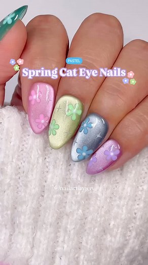 Pastel cat eye spring nails ✨🌸🩵🧲💅🏽🌼✨ Save and share this cute floral pastel magnetic look for nail inspo, follow for more spring nail tutorials 🫶🏼 Using @dndgel (code: JEN25) •Sea Glass 11 •Secret Paradise 2536 •Kitty Blossom 08 •Cotton Candy 807 •Leafy Prowl 12 •Lemon Juice 424 •Glass Slippers 10 •Blue River 529 •Knead Affection 09 •Clique-Bait 194 •Nail Art Liner Brush 7 •Dotting Tools Set •Classic White •Top Gel 600 #cateyenails #cateyegelpolish #cateyegel #springnails #springnails202