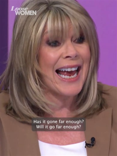 Brenda thinks new laws banning social media for under 16s isn't extreme enough, and internet access as a whole is the issue. But what do you think? 🤔 #loosewomen