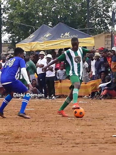 10 years ago Sibususo 'Shake It Up' Msibi set the #kasifootball world alight ⚡️ Yesterday was a full circle moment seeing him back on the field 🙌 Wishing my brother all the best with his return 💪 One of the Four Horsemen who conquered for sure 💯