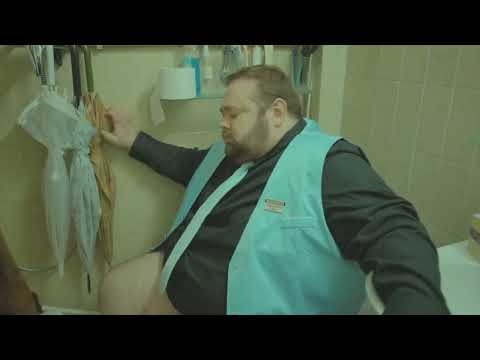 desesperate man using the store bathroom