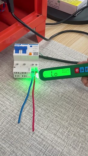 Voltage Tester for Home DIY Projects