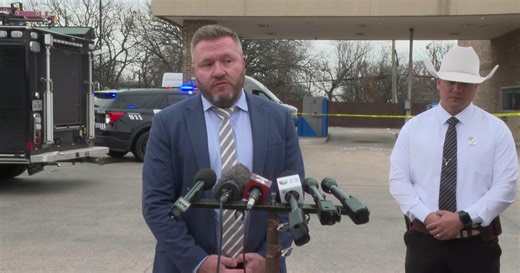 FBI leading investigation into the shooting of a guard outside of a Chase Bank near Dallas