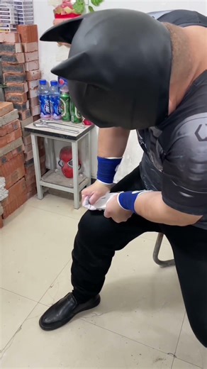 Tear playing cards, 330 lbs grip, break bricks, Batman strength. Challenge friends. #Martial arts