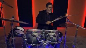 Amigas amigos y fans primero dios mañana viernes 1 pm estreno mundial nuevo éxito tema video oficial "MALA" autor Armando Alvarado estará disponible en YouTube Spotify y mas JIE Juan ibarra y grupo epokas bndiciones dios cnmigo Kien. Cntra mi ayudanos a cmpartir | Juan Ibarra