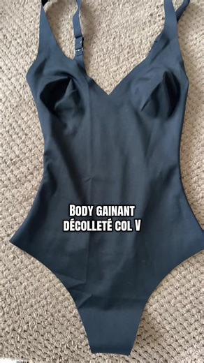 Nouveau modèle de body gainant pour un décolleté parfait