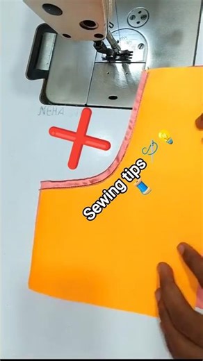 💡🧵🪡Sleeveless Sewing Hack for Clean & Smooth Armholes! #sewinghacks #sewingtips #sewing