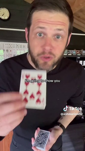 Master the Infinity Card Trick with One Simple Move