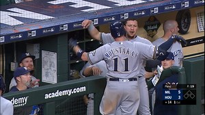 Moustakas' go-ahead 2-run smash