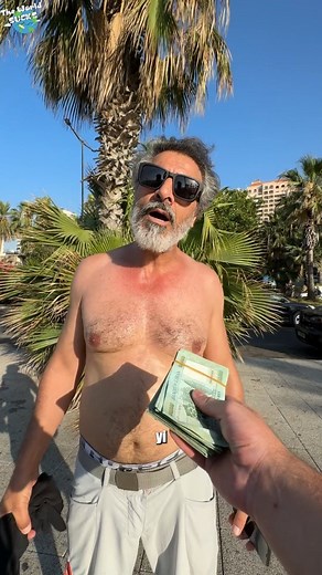 TheWorldSucks.lb on Instagram‎: "Couldn't believe what he did in the end 😶😮 This summer @beirutcoastalcleanup is cleaning the beaches of Lebanon, if you wish to join them please contact them on their instagram: If you can't join, you can support by donating through the Bob application @bob_finance will donate an extra 50% of the amount you support #theworldsucks #MakeItBetter #Lebanon #لبنان ---------------------------------- To support Theworldsucks ---------------------------------- 100% of 