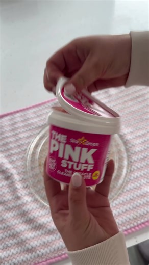 Satisfying Spring Cleaning Scrubs for a Fresh Start