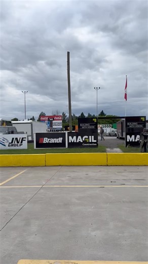 Brief intermission on the track before we kick off the night with Super Stock heat races! 🏁🏁 | Delaware Speedway