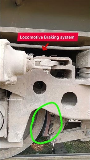 Locomotive air braking system #shortvideo #train #brakingsystem #railway