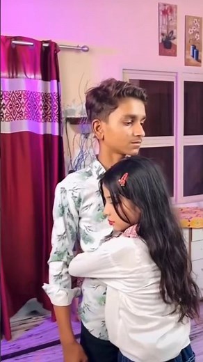 Mere Dost Ne chhote chhote bacchon ki girlfriend hai dekhne ke bad kar ko phone Mila De #viral 😂😂😂😂😂