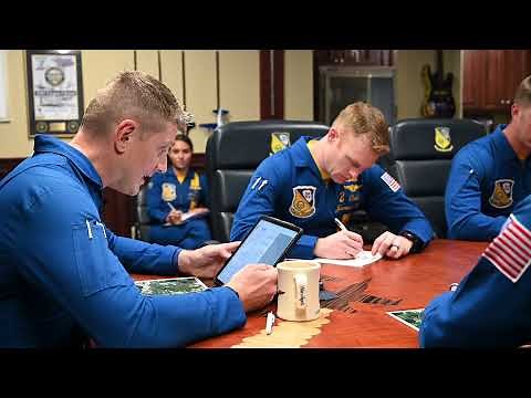 Rare: U.S. Navy Blue Angels Preflight Brief in HD (July 2021)