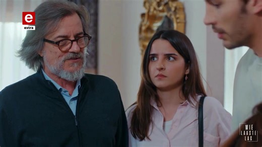 Chaos ensues tonight on Wie Laaste when the social worker visits Elif & Eko. Plus, Esra makes a very exciting announcement ❤ #turkwood | Kuiertyd