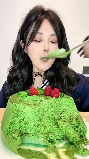 Matcha Cream Strawberry Moon Moon Asmr | Moon Moon Asmr