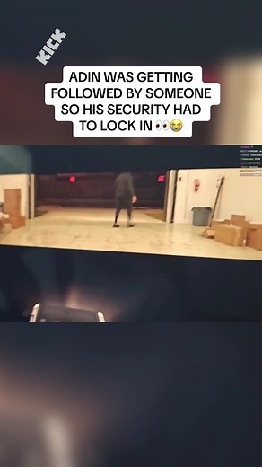 Adin Ross Security Guard Locks In - AdinClips