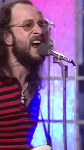 Watch the full Performance of 'Davy's On The Road Again' NOW on Youtube! #shorts #manfredmann #70s