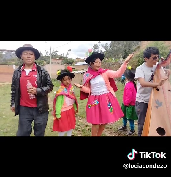 Camino de Mis Recuerdos - Animación Musical con Llaverito