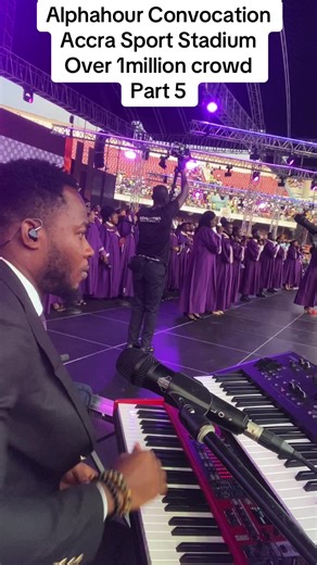 Such a wonderful time play for over 1million crowd ..#alphahourwithpastorelvis #instrumentalist #churchmusician #keyboardplayers #alphahour @Pastor Agyemang Elvis