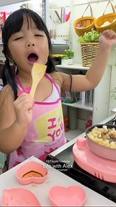 907K views · 26K reactions | Alex’s Cooking Show- Adobong Manok! Madami dami kayong words matututunan  | Life with Alex | Facebook