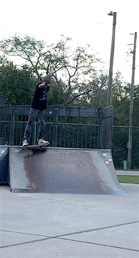 Hardflip 😡 Back Smith Revert @yussefdayes12 @BooniesHQ #skateboarding #shorts #skate