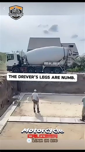 🛞 𝕄𝕠𝕥𝕠𝕣𝕔𝕪𝕔𝕝𝕖𝕔𝕣𝕦𝕚𝕤𝕖𝕣.𝕤𝕥𝕠𝕣𝕖 🏍️ on Instagram: "👉🏻 𝕄𝕠𝕥𝕠𝕣𝕔𝕪𝕔𝕝𝕖𝕔𝕣𝕦𝕚𝕤𝕖𝕣.𝕤𝕥𝕠𝕣𝕖 🏍️ worldwide shipping 〰️〰️〰️〰️〰️〰️〰️〰️〰️〰️〰️〰️ #truck #construction #fail #cars #biker #motors #motorcycle"