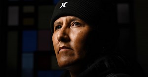 Immigration activist Jeanette Vizguerra's daughters accept RFK award while she remains in ICE custod