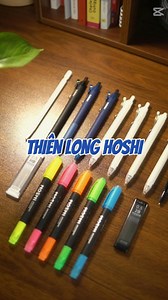 Mọi người thử vẽ kiểu này giống Lê Công Duy Tính nha, rất thú vị luôn! 🔵 Bút gel Hoshi: thiết kế tinh tế, tối giản bởi chuyên gia Nhật Bản, mực khô nhanh & không lem khi gặp nước. 🔵 Bút chì bấm Hoshi: cơ cấu bấm chì được thiết kế và sản xuất với độ chính xác cao, giúp bấm êm, nhẹ. 🔵 Bút dạ quang Hoshi: mực cải tiến hạn chế thấm sang mặt sau, kể cả trên giấy mỏng.​ 👉 Tìm hiểu thêm tại đây: Website Thiên Long: https://ntlink.co/bo-suu-tap-but-hoshi Shopee: https://s.shopee.vn/9pQ9W9JBVW #Thien