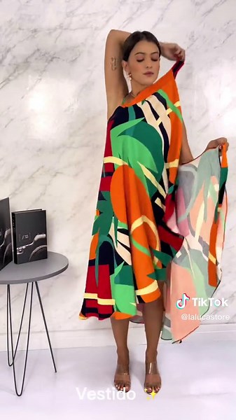 Looks com saia envelope: Saiba como criar looks estilosos com saias estampadas