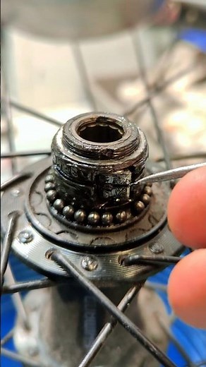 Why is the freehub body of my bicycle wheel not working correctly?