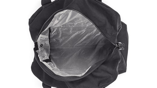 Cirrus plane parachutes upcycled into bags
