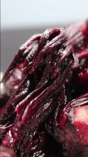 Drinking Hibiscus Tea: The Natural Solution to Edema and Toxins