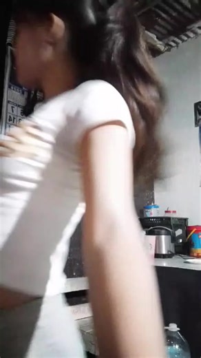 LîRpA (@kinemesmes)’s videos with som original - csabekew