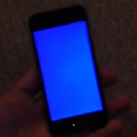 Watch as an Apple iPhone shows the "Blue Screen of Death"