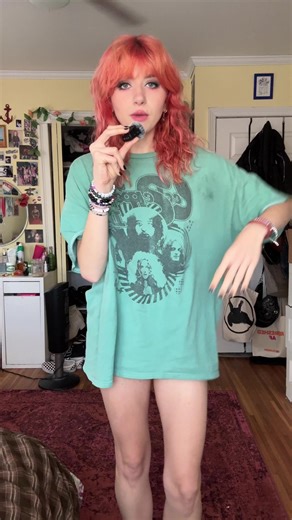 Counting the Times 'Shacket' is Mentioned in Fashion Video