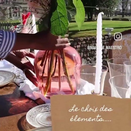 Comment décorer une table de mariage : idées simples et élégantes