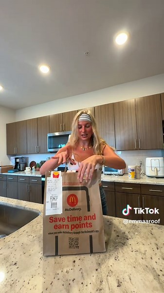 Taste Test: McDonald's Special Edition Gold Sauce