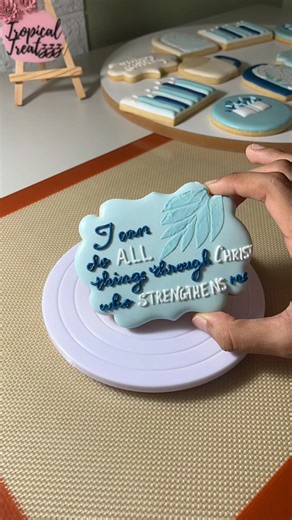 If you’d like to see how I decorated the other cookies in this set, check out the video before this one☺️ #tropicaltreatzzz #cookies #trinidad #trini #baker #trending #sugarcookies #christian #smallbusiness