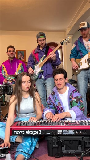 Fubky Times 51.0 😅🔥🔥 #funkband #funkguitar #funkguitarist #guitarplaying #funkybassline #guitargirl #funkymusic #funkytimes #funkykeys #guitarplayer #guitarist #guitar