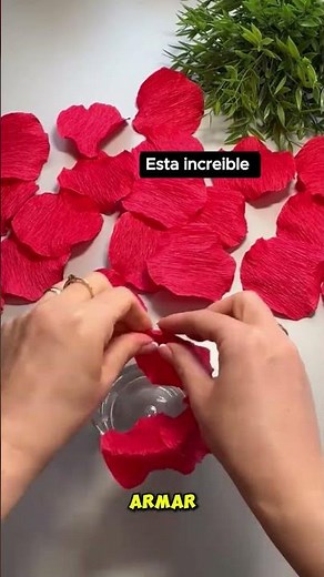 Como hacer una flor con papel de color