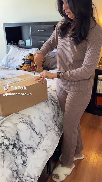 Unboxing My Ralph Lauren Polo Bear Robe - Cozy Weekend Essential