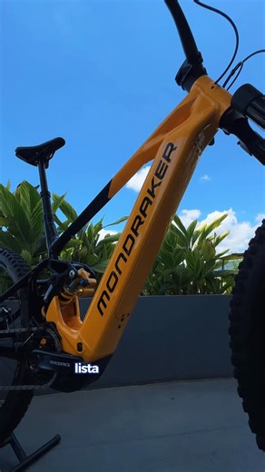 Marathon Bikes on Instagram: "Llegaron a Marathon Bikes dos bestias del enduro eléctrico👉🏻 Mondraker Crafty XR y Mondraker Level XR ✅Máxima potencia, tecnología de punta y rendimiento extremo para los más exigentes. ✅Bosch, suspensiones premium, transmisión electrónica y batería de 800 Wh para ir por todo 🔥 📍Conocelas en Marathon Bikes, dentro de Gómez Pardo – Av. Perón."