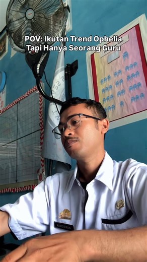 Handiswan on Instagram: "Bisakan yah cuma di kelas aja… 😅 Btw yang mau hiasan2 kelasnya siap print ukuran besar aku simpan di link bio profil aku… 🚀 Boleh langsung klik atau komen “HIASAN” biar aku kirim file di DM"