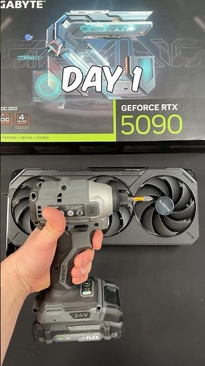RTX 5090 Build Quality Stress Test – Day 1