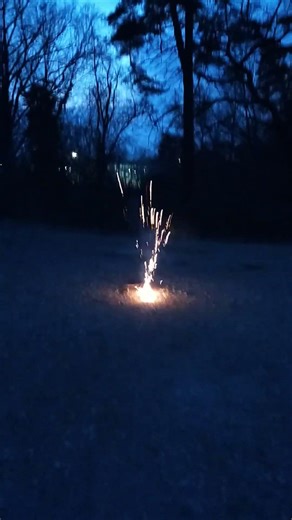 Crackling Bomb 2 #pyro #pyrotechnica #fireworks