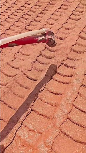 Roof Spraying Technology – Fast & Even Coverage 🏠💨
